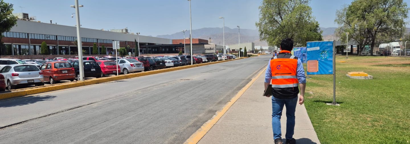 Acerca de Electrotecnia Plus.